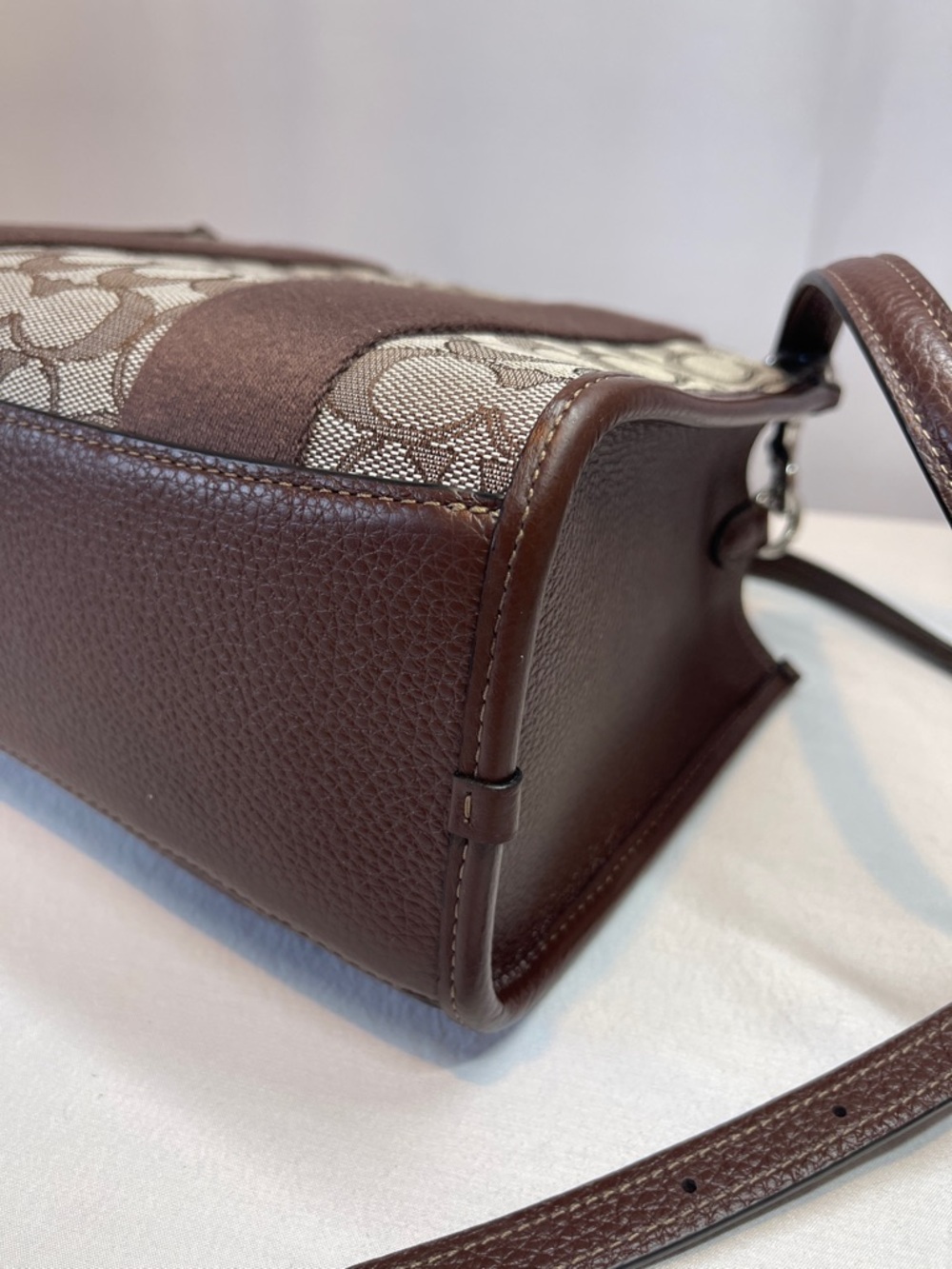 Coach A2578-CAR78 Smith Tote Bag 24 Brown Canvas and Leather - Picture 8 of 13